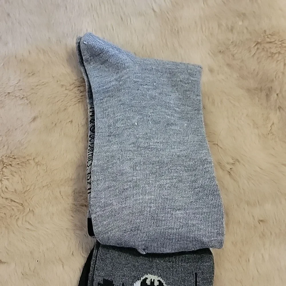 DC COMICS BATMAN SOCKS, 2 PAIRS - NEW!